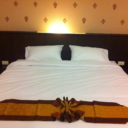 Phuthara Mansion Apartment Phuket Bagian luar foto