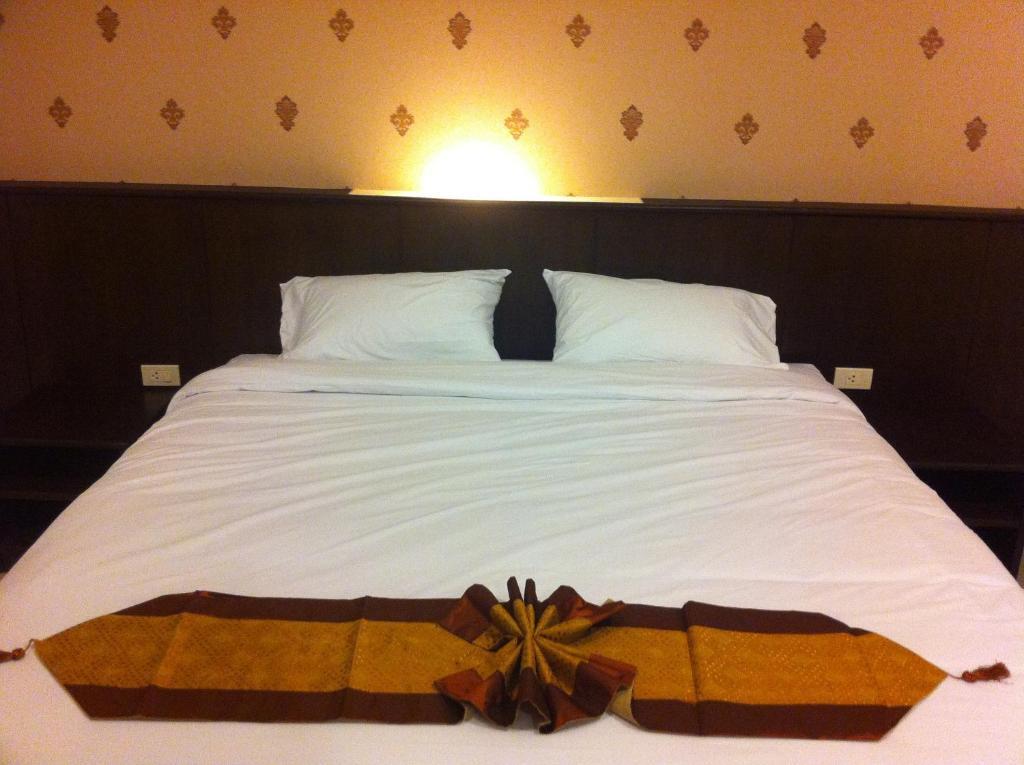 Phuthara Mansion Apartment Phuket Bagian luar foto