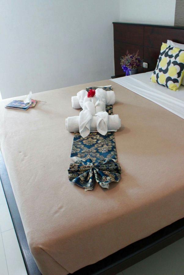 Phuthara Mansion Apartment Phuket Bagian luar foto