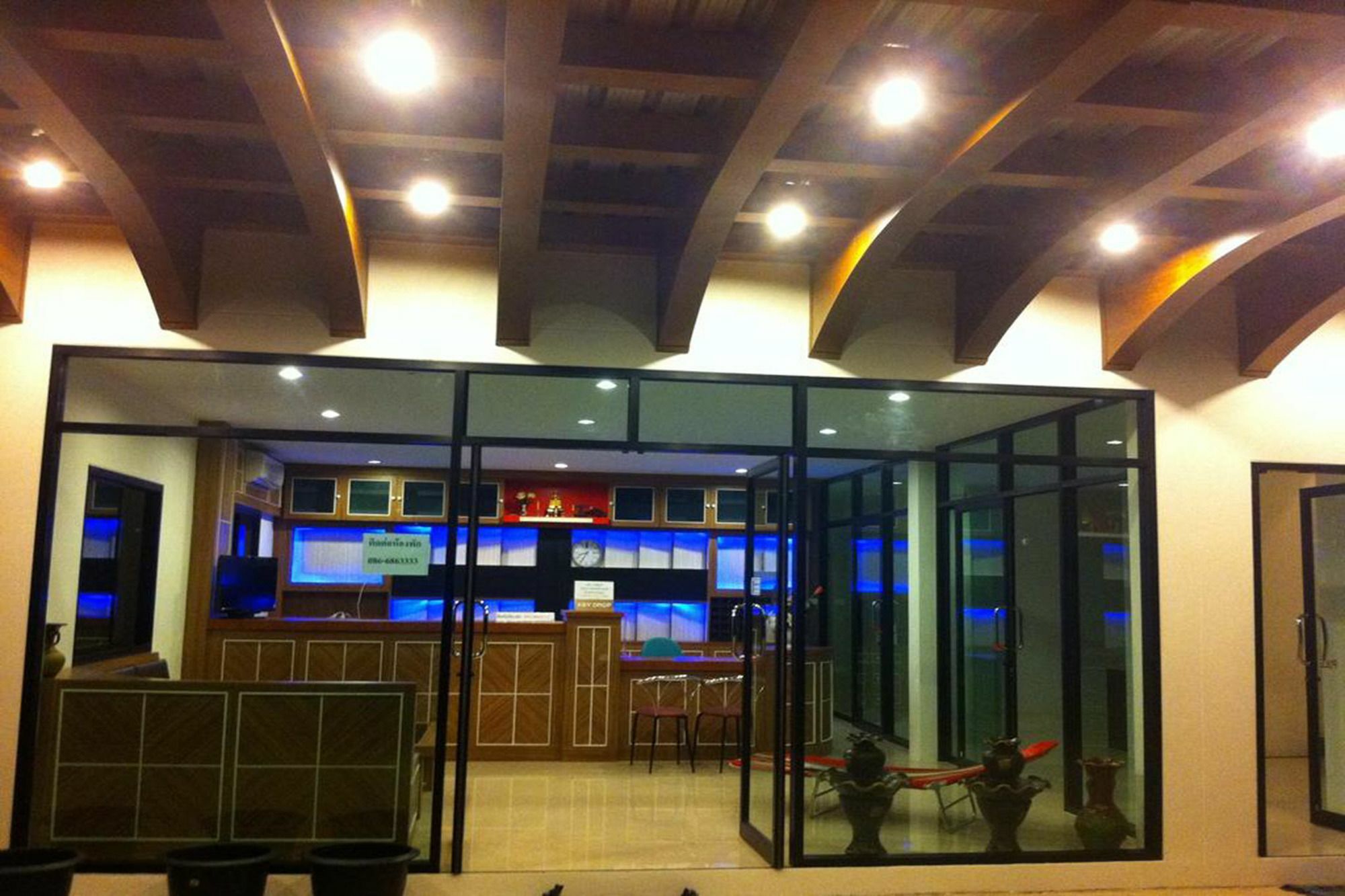 Phuthara Mansion Apartment Phuket Bagian luar foto